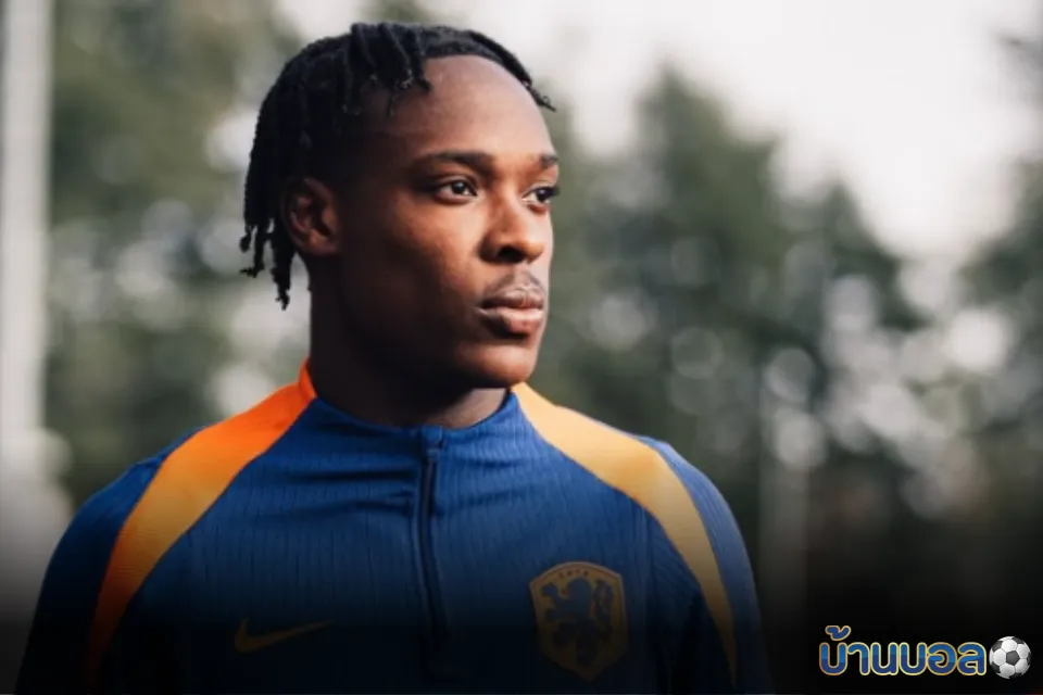 เอเมฆา ดาวรุ่งจากสตราส์บูร์ก ถูกเรียกติดทีมชาติเนเธอร์แลนด์ครั้งแรก