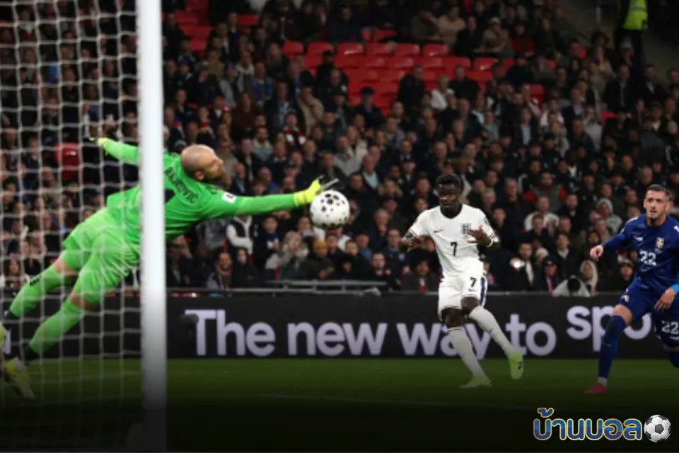 อังกฤษย้ำแค้น! เฉือนเซอร์เบีย 2-0 จาก “ซาก้า–เอเซ่” เด้งเข้ารอบสุดท้ายฟุตบอลโลกทันที