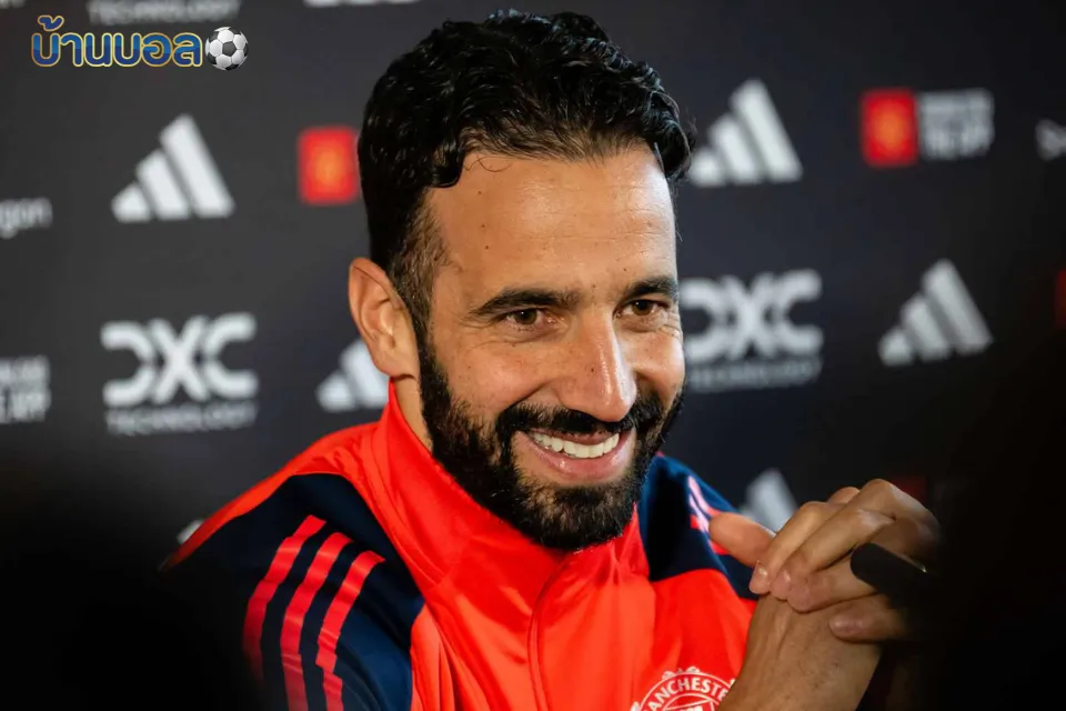 อโมริมสวนกลับคำวิจารณ์! ชี้โค้ชช่วงหลังล้อระบบ 3-4-3 ก่อนเกม ฟอเรสต์ พบ แมนฯ ยูฯ