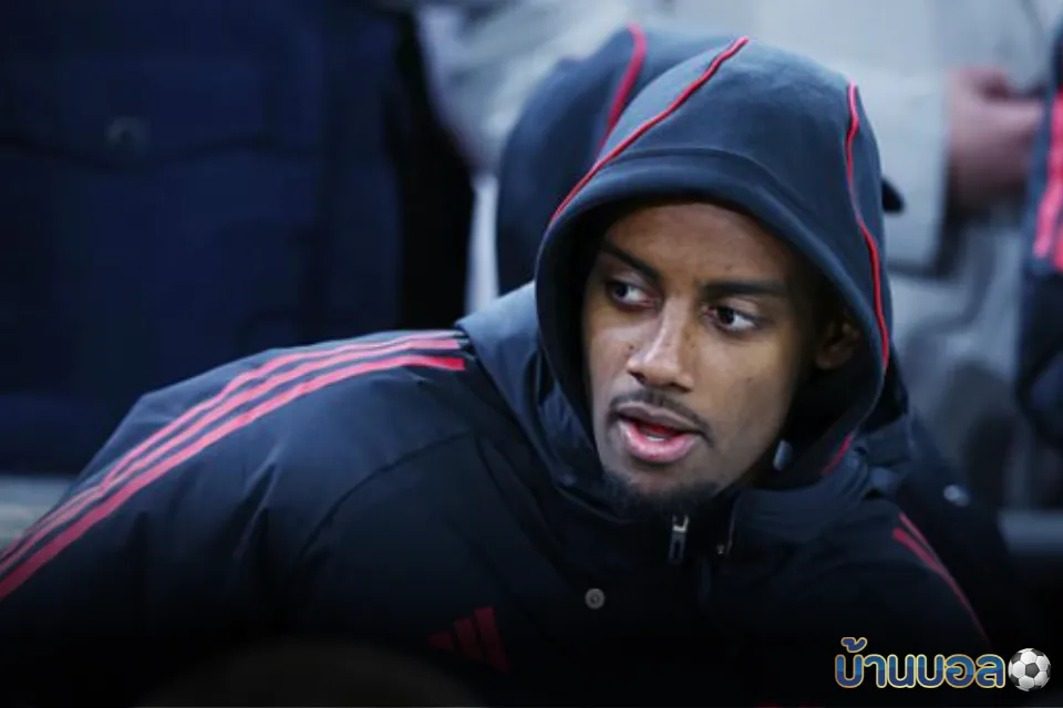 อเล็กซานเดอร์ อีซัคไม่ขอแก้ตัว ฟอร์มฝืดย้ายแพงอลังการแต่กลับต้องดิ้น