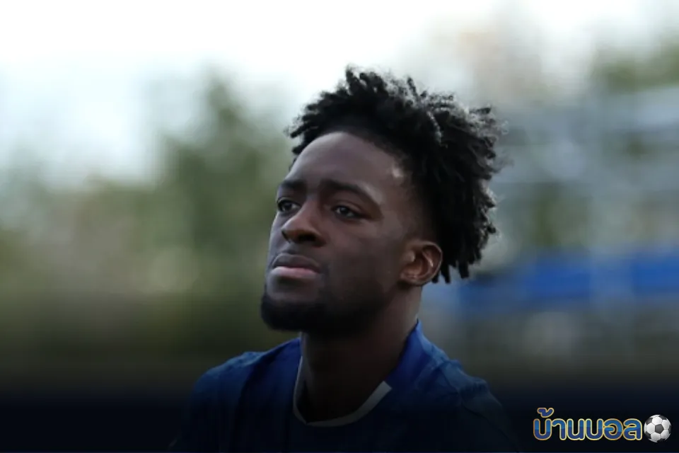 มาเรสก้า ปฏิเสธข่าวลือเรียก อักเซิ่ล ดิซาซี่ กลับสู่ทีมชุดใหญ่ แต่ยืนยันยังอยู่ในแผนพัฒนา