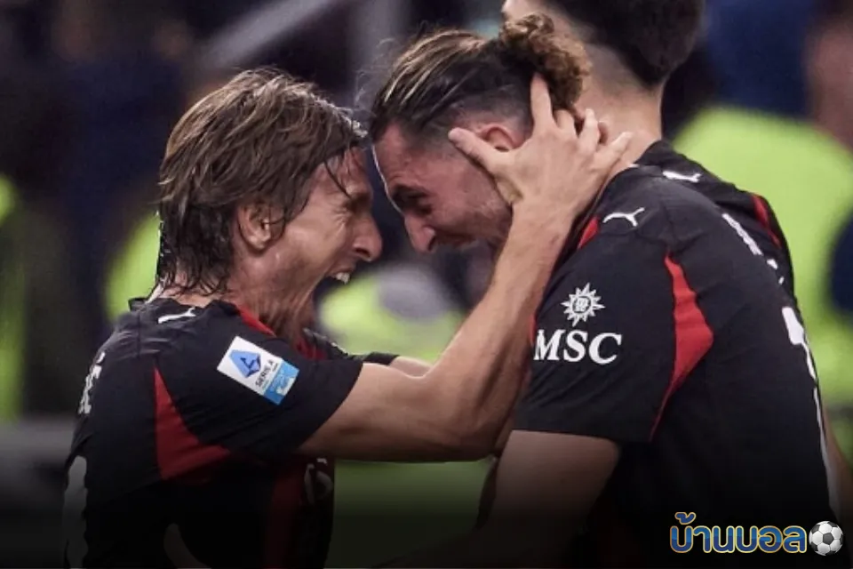 ซิม่อน เคียร์ มองว่า ฤดูกาลนี้ “เอซี มิลาน” อยู่ในมือที่ดีและมีโอกาสลุ้นแชมป์เซเรีย อา