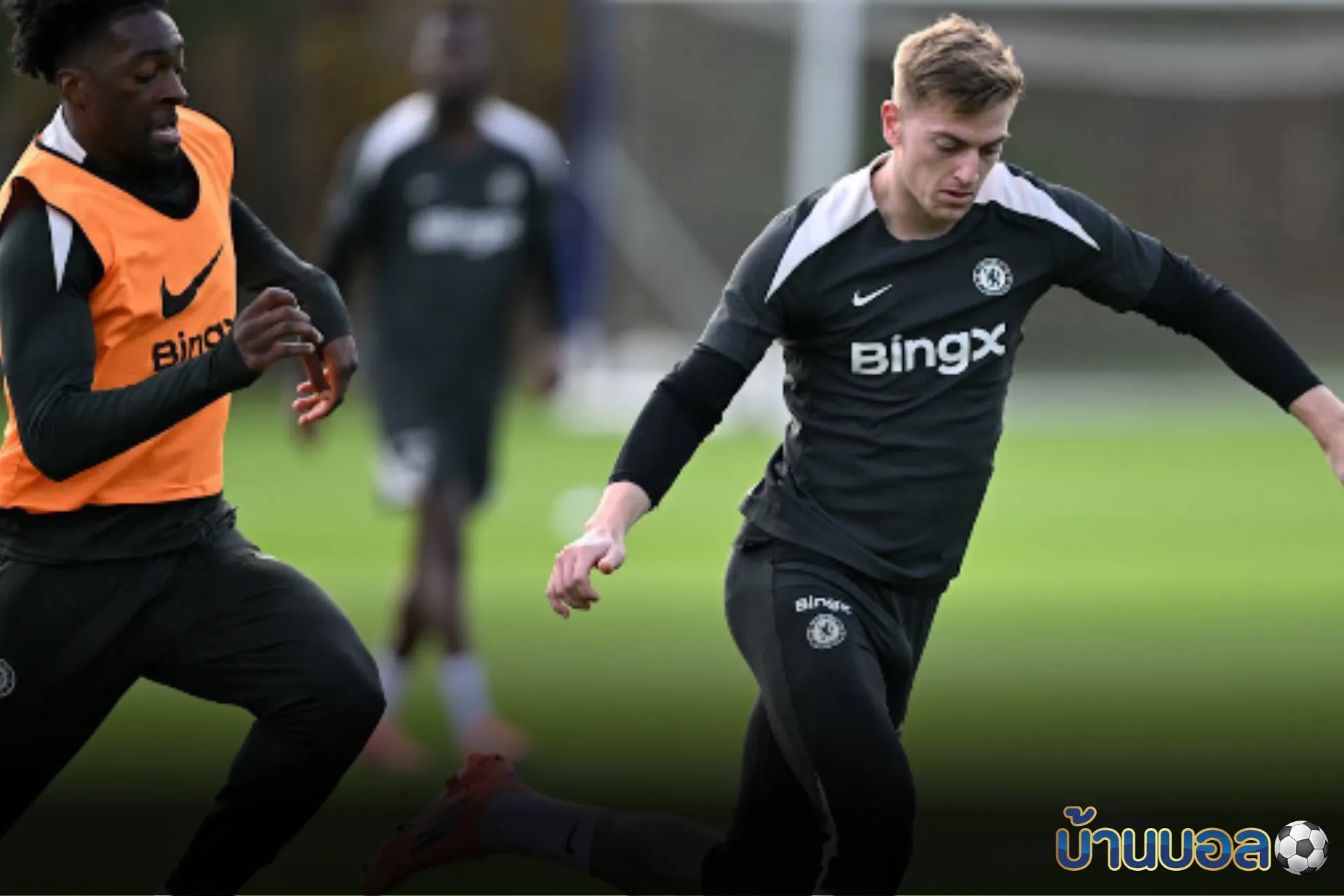 เชลซีเปลี่ยนแผน! ดิซาซี่เตรียมคืนทีมตัวจริง – ราฮีม สเตอร์ลิ่ง ยังต้องนั่งสำรองต่อ