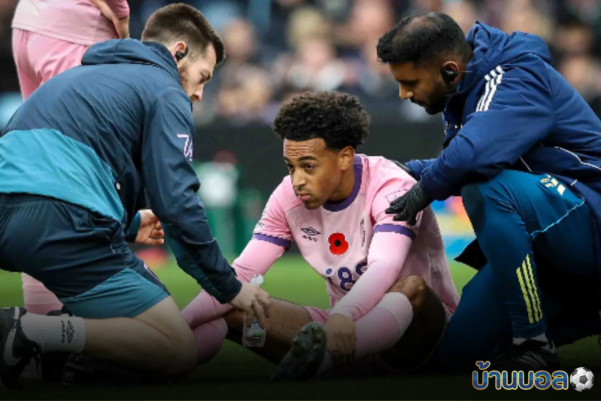 ไทเลอร์ อดัมส์ ถอนตัวทีมชาติสหรัฐฯ หลังเดี้ยงจากเกมพรีเมียร์ลีก